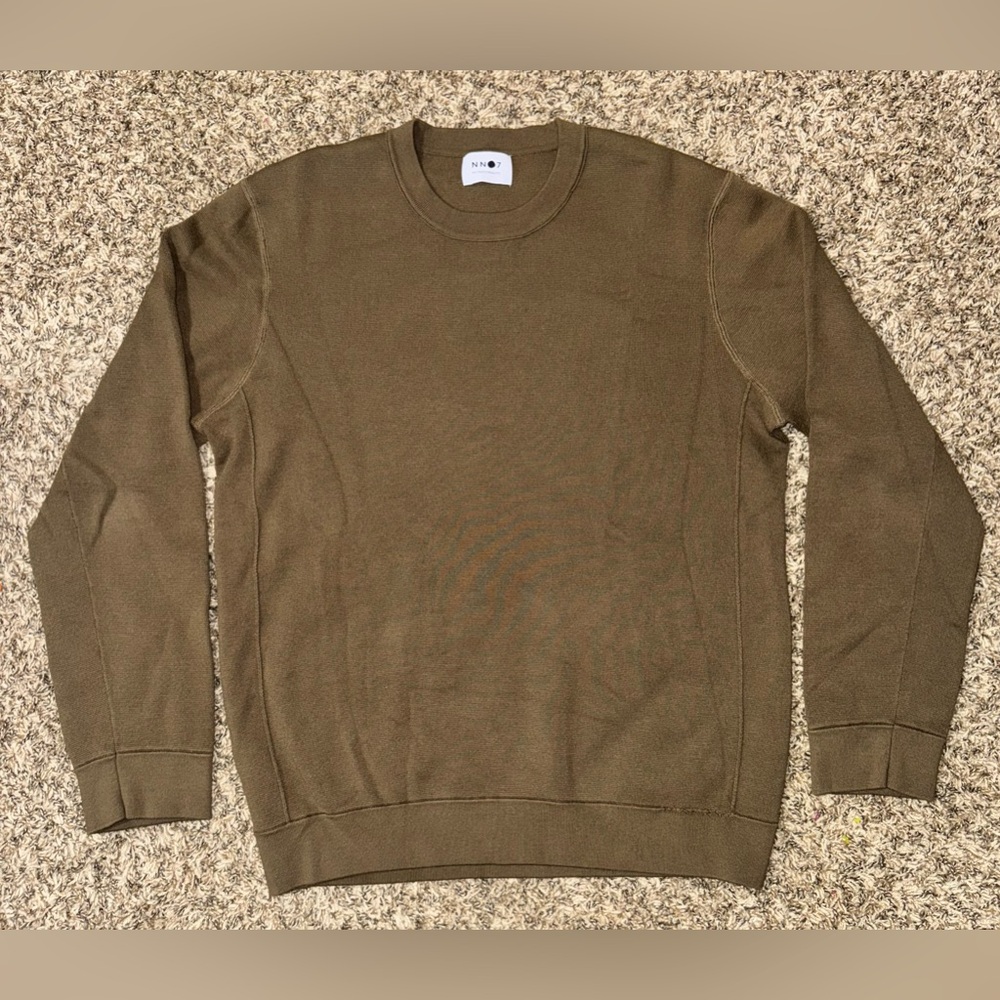 NN. 07 Danny Lightweight Sweater 

Color: Clay #106

Size: L
